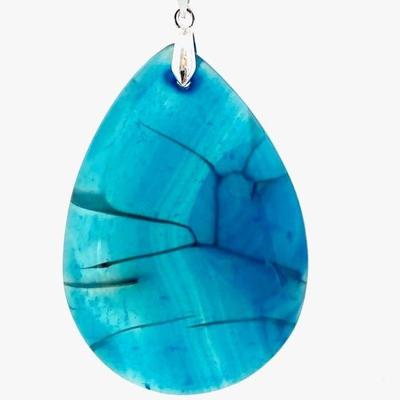 Natural Dragon's Vein Agate Pendant & Necklace