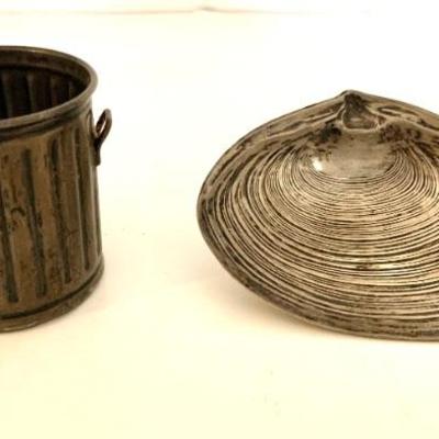 Sterling trashcan and clam shell
