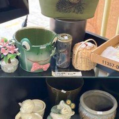 Pottery, Floral