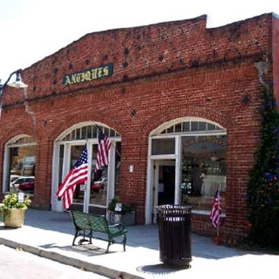 The store to explore: Niles Antiques