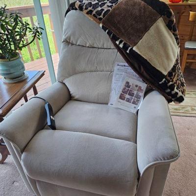 Lift Chair-Barely Used if at all