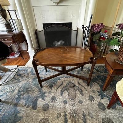 solid mahogany coffee table with removable top