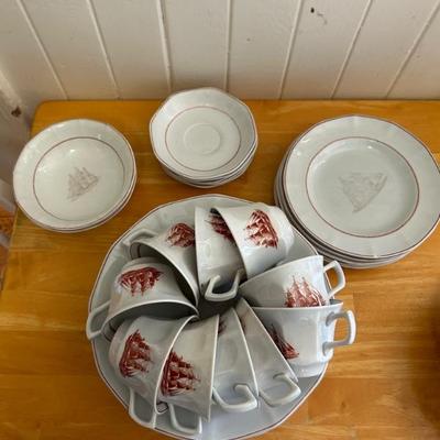 vintage chinaware sets 