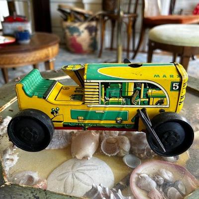 Vintage Marx wind up tin tractor
