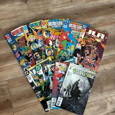 Vintage DC Comics – JLA Incarnations Series & More– 10- Comics!