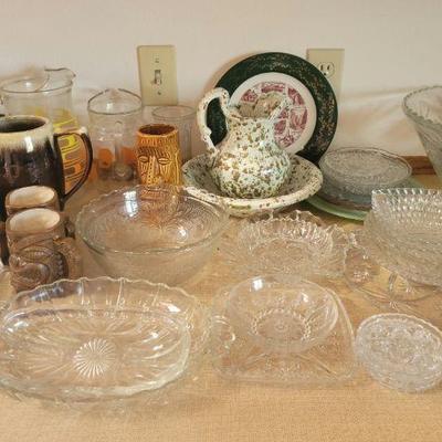 Vintage Glass ware/serving dishes