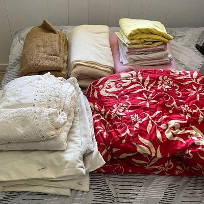 ABS131 Japanese Futon Blanket & Other Bedding