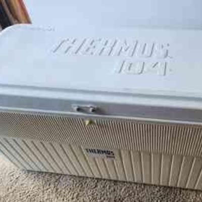 ABS300 - 104 Quart Thermos Cooler 