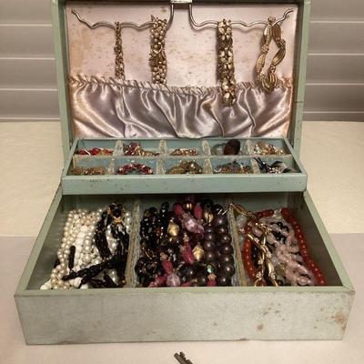 ABS401 Jewelry Box Full Of Vintage Costume Jewelry 