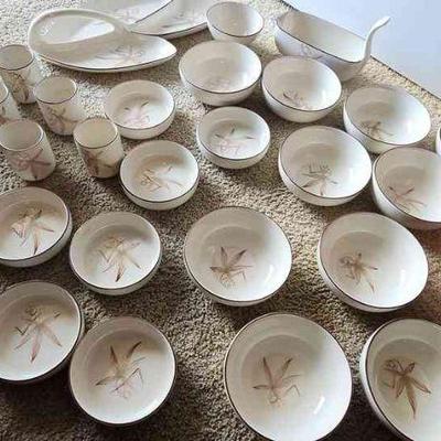 ABS299 - Vintage Winfield China