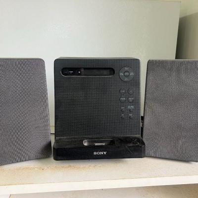 ABS264- Sony Disc Receiver With Sony Speakers 