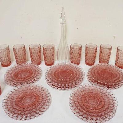 1196	BACCARAT & FENTON COLONIAL PINK 12-8 1/2 IN PLATES W/12-5 1/2 INTUMBLERS
