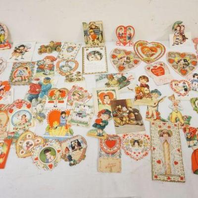 1101	LARGE ASSORTMENT OF VINTAGE VALENTINES & HOLIDAY CARDS
