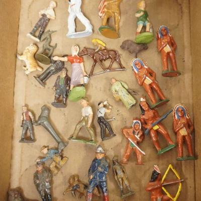 1092	GROUP OF ASSORTED ANTIQUE METAL & COMPOSITION FIGURES
