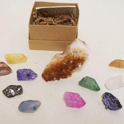 1190	ASSORTED RAINBOW QUARTZ CRYSTALS
