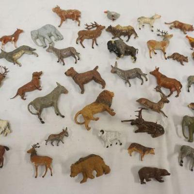 1091	LARGE GROUP OF ASSORTED ANTIQUE METAL & COMPOSITION TOY ANIMAL FIGURES
