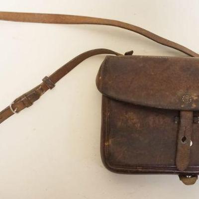1072	ANTIQUE LEATHER COURIER/FIELD BAG, APPROXIMATELY 1 1/2 IN X 10 IN X 7 IN
