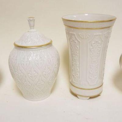 1170	LENOX 4 PIECE GROUP OF VASES & COVERED URN, TALLEST PIECE APPROXIMATELY 9 IN
