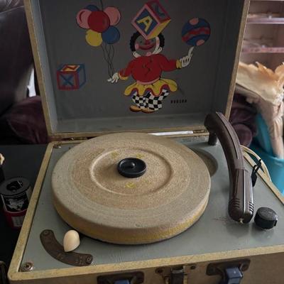 Vintage Hudson Portable Children's  Record Player
