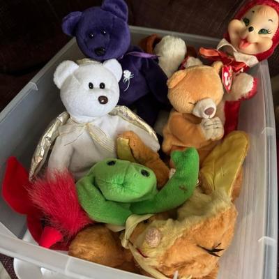 Vintage beanie babies and stuffed animals