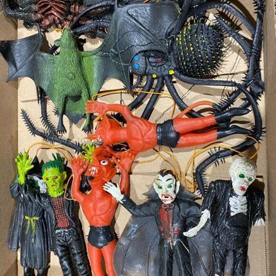 Vintage Ben Cooper Oily Jigglers monsters & bugs