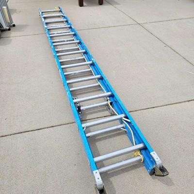 Blue Painter's Ladder - Extends to 21ft 