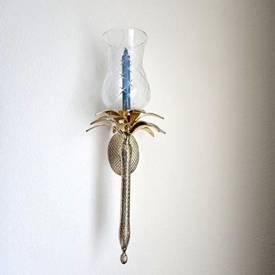 Pretty Brass Tone Wall Sconce w/ Palm Leaf Design and Etched Crystal Shade 24