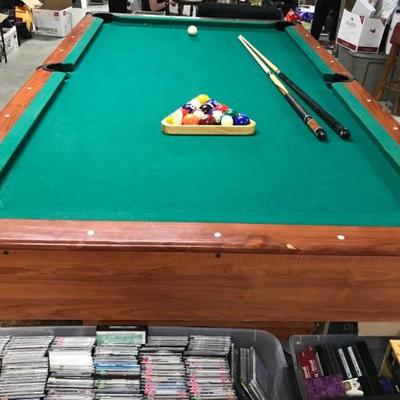Mizerak pool table $280