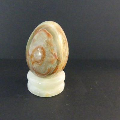 Vintage Onyx Egg on Stand - 2½