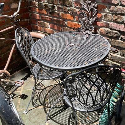 Iron patio set