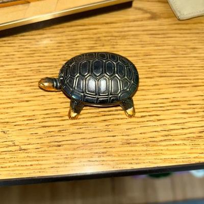 Brass turtle trinket holder