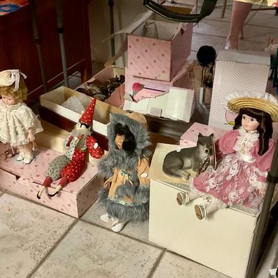 Lots of dolls