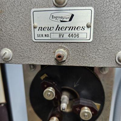 NEW HERMES ENGRAVOGRAPH INSIDE RING ENGRAVER WITH FONT DISC PLATE