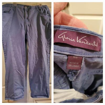 Gloria Vanderbilt jeans $12