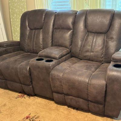 Dual Supple Soft Leather Lounger Double Recliner Rocker With Power
