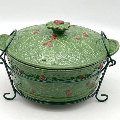 New in Box Temptations Christmas 2 Quart Baker with Wire Rack
