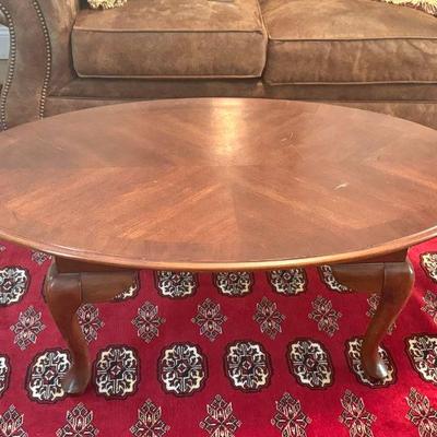 Queen Anne Style Coffee Table
