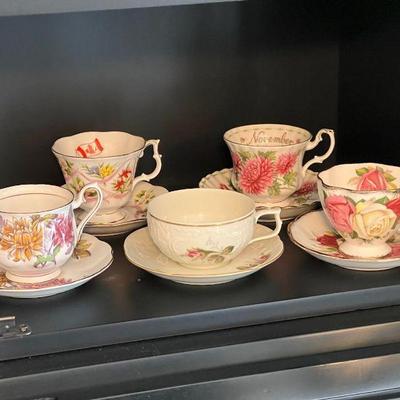 (5) Sets of Floral Teacups & Saucers FT Royal Albert, Rosenthal & Queen Anne

