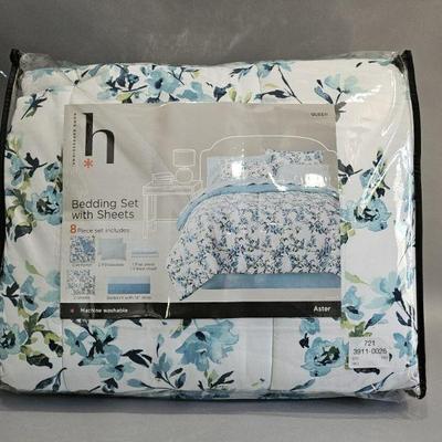 Lot 361 | New Home Expressions Queen Bedding Set