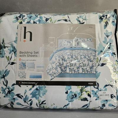 Lot 321 | New Home Expressions Full Size Bedding Set