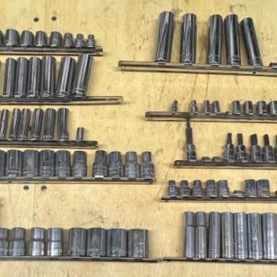Large Lot Of Assorted Craftsman Sockets Standard And Metric