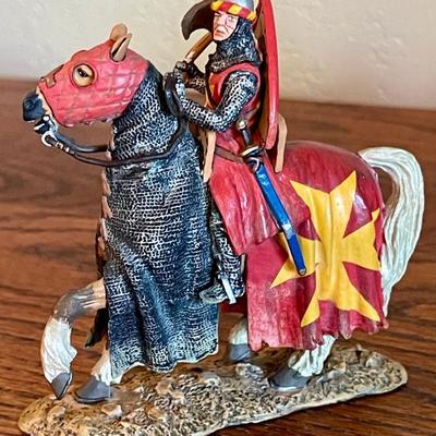 King & Country Crusader Cross And Crescent 2006 Mounted Knight With Axe Toy Soldier Metal