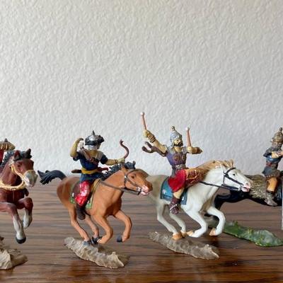 (4) Elastolin Germany Hunne Horse And Rider Figurines