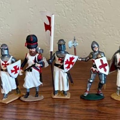 Vintage Metal Toy Soldiers - Mounted King Arthur - Merlin The Magician - Crusader French Knights - JR, Valiant