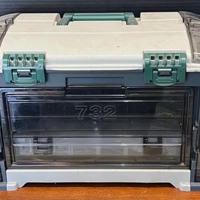 Plano 732 Plastic Tacklebox With Contents ( Craft Supplies ) 