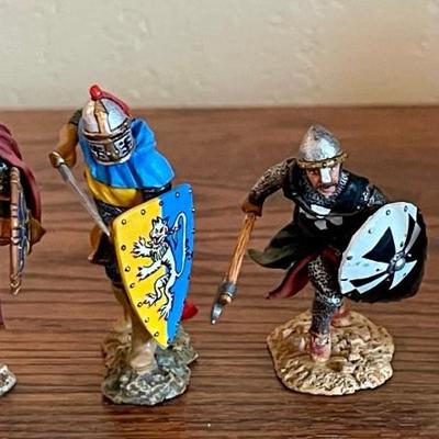 King & Country Crusader Cross And Crescent  Sir Roger De Tolkinghorn 2006 - 2008 Knights Toy Soldiers Metal