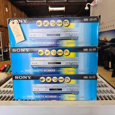 #1018 • 3 Sony Video Cassette Recorders in Box
