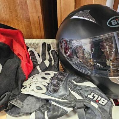 #1600 • Bilt Motorcycle Helmet and Gloves

