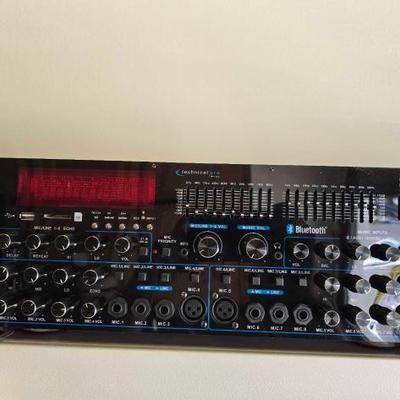 #1054 • Technical Pro Behringer Ultra Curve Pro and Rockville
