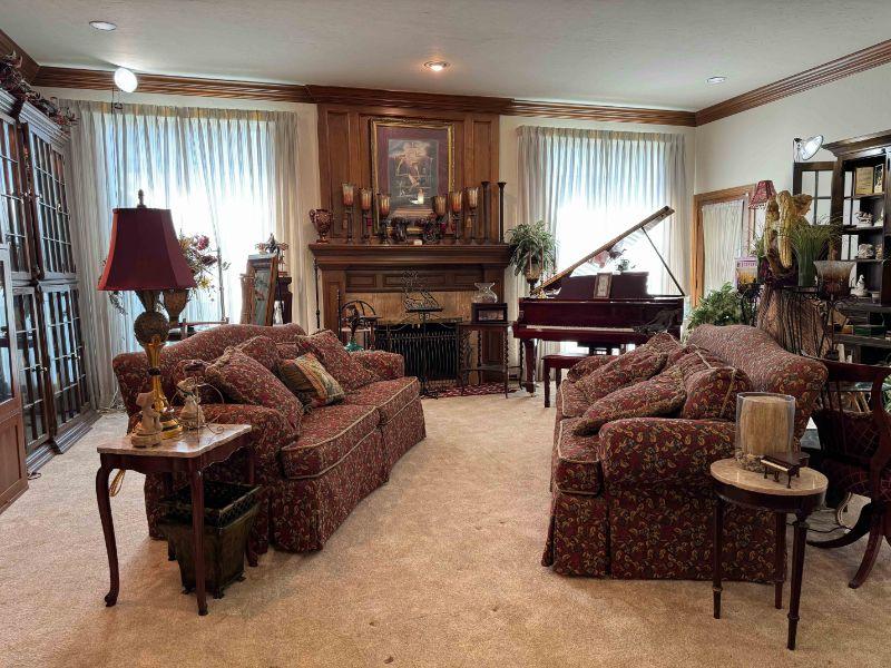 Stunning Sale in HighEnd Edmond Home by James Bean Estate Sales